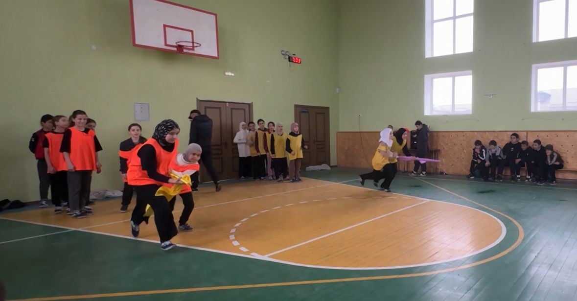 А ну-ка, девочки!.